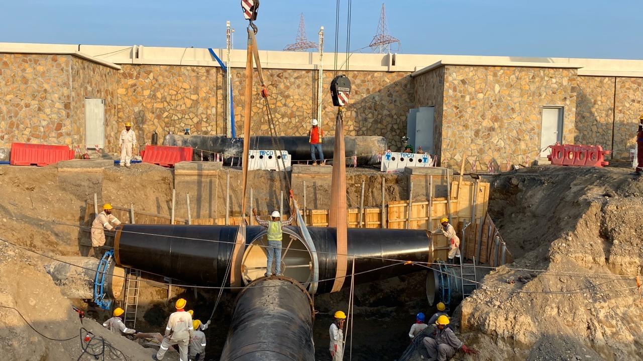 Large pipeline installation at construction site